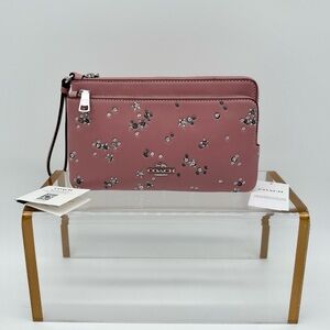 Coach Double Zip Wallet With Star Print Dusty Pink